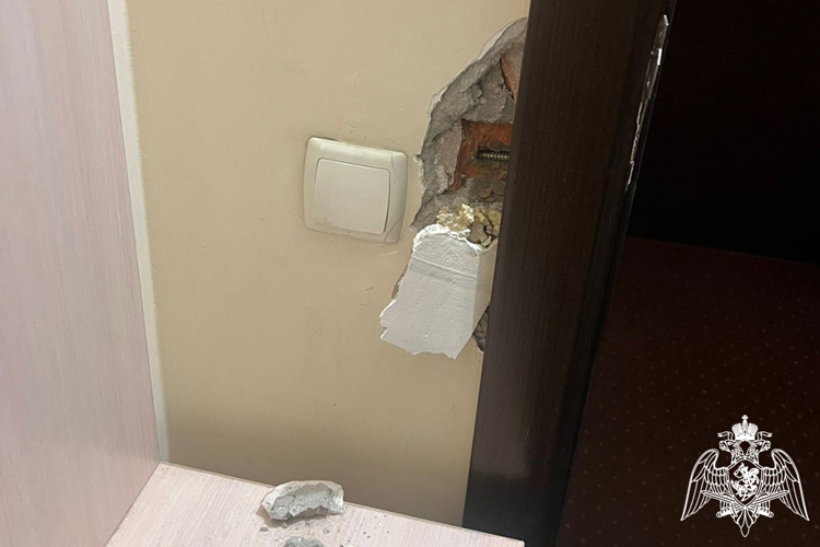 В Краснодаре росгвардейцы пресекли неадекватное поведение женщины в гостинице
