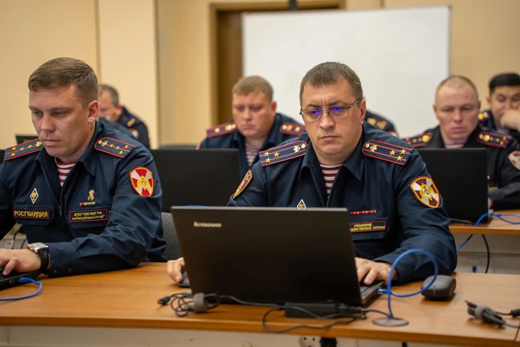 В Подмосковье завершились курсы повышения квалификации руководителей подразделений вневедомственной охраны Росгвардии